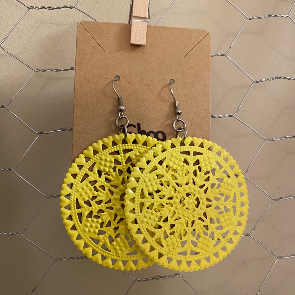 💛Yellow Circle Unique Doily Design Earrings
